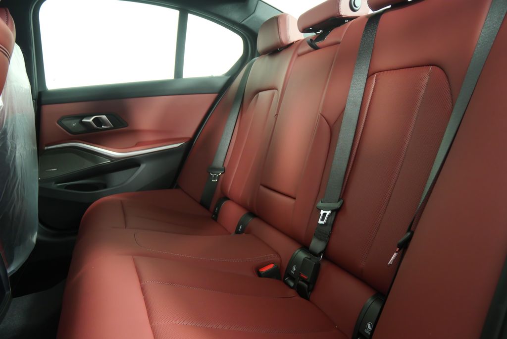 2025 BMW 3 Series 330i 15