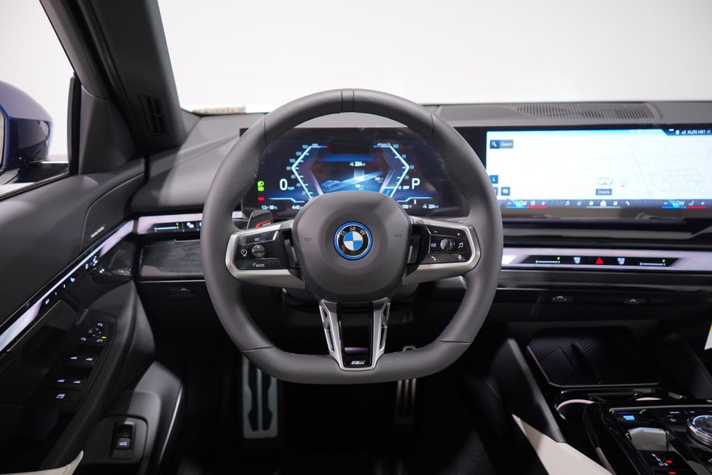 2024 BMW i5 eDrive40 11