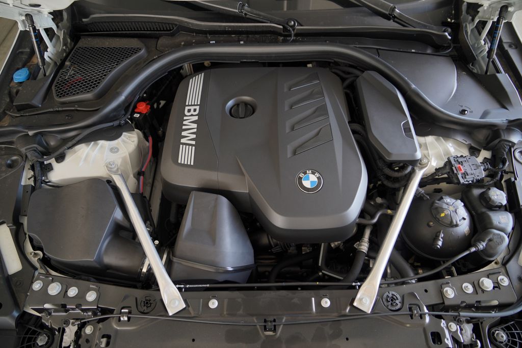 Thumbnail: 2026 BMW 5 Series - 31