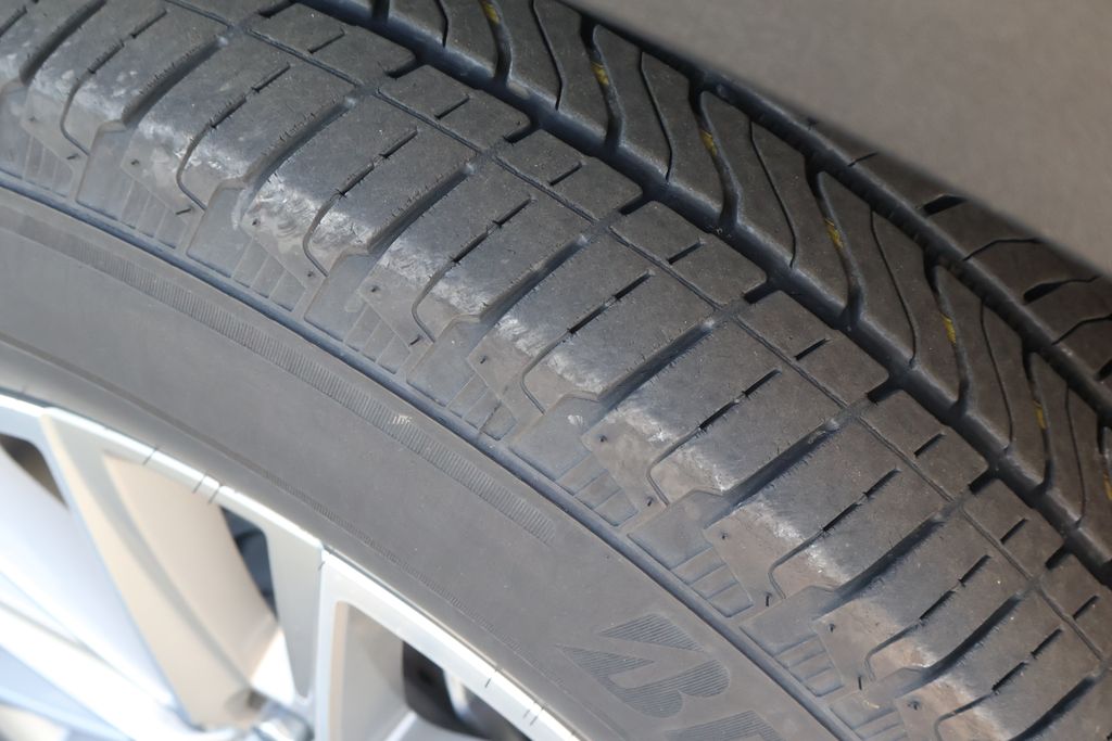 Thumbnail: 2023 Chevrolet Traverse - 7