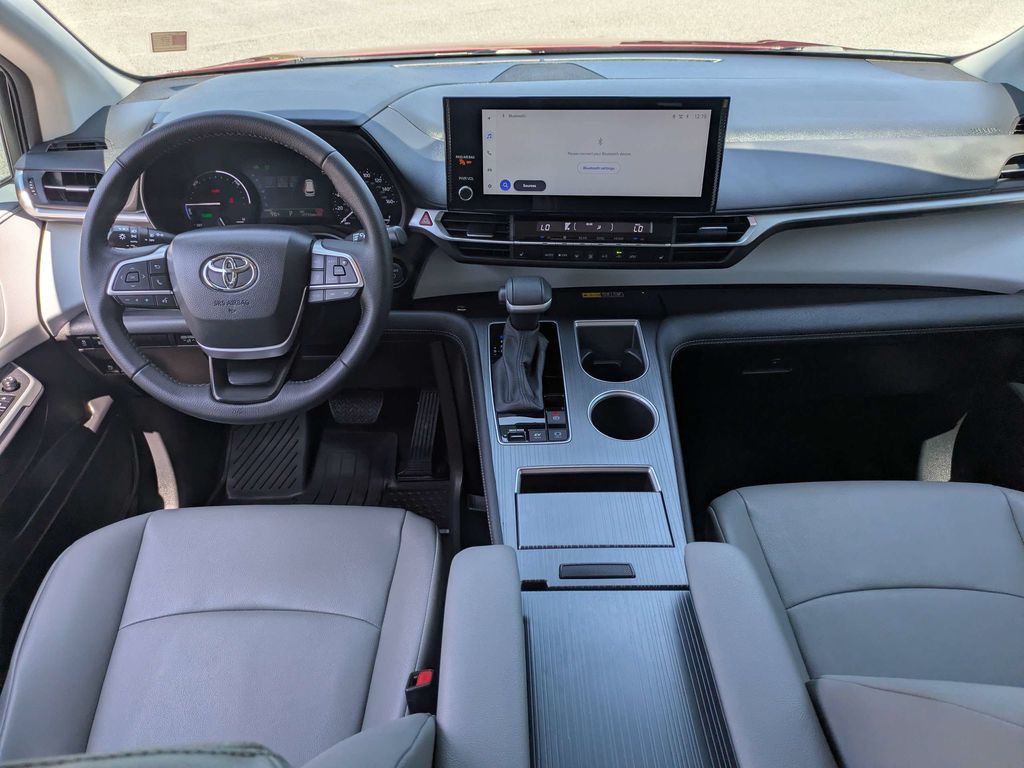 Used 2025 Toyota Sienna Van