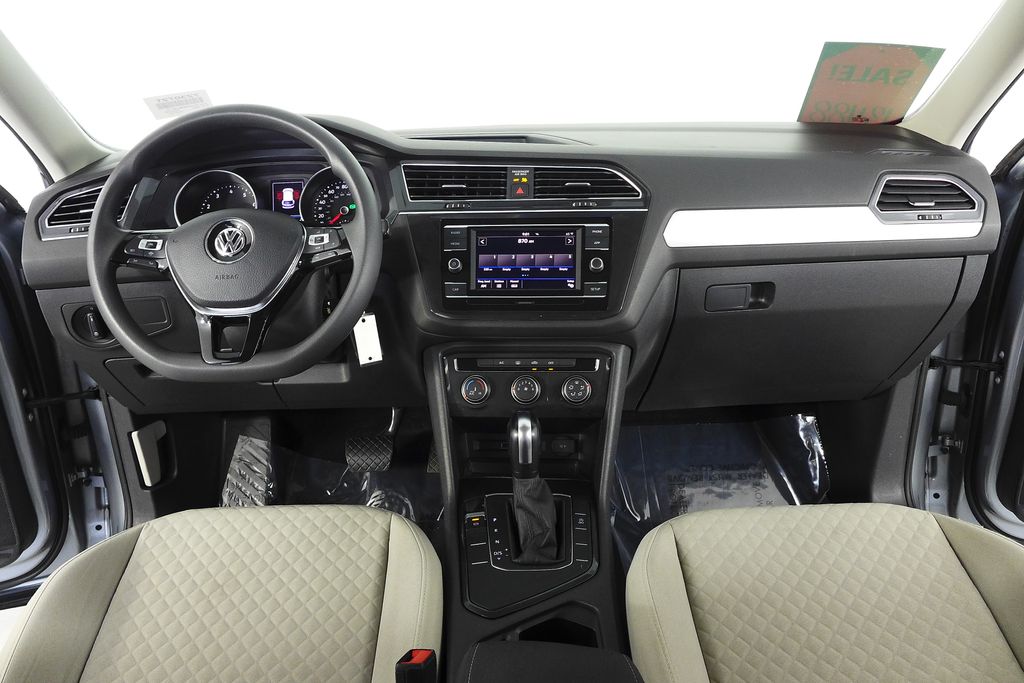 Thumbnail: 2019 Volkswagen Tiguan - 25
