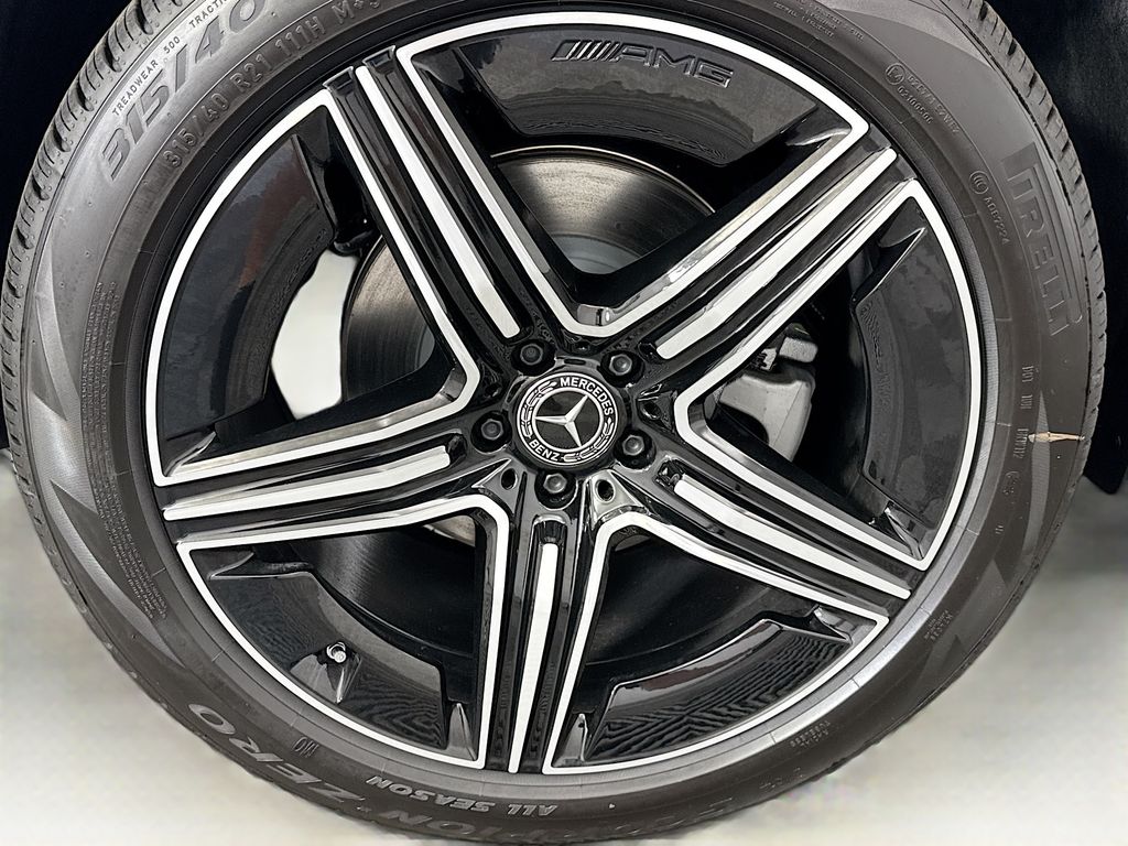 Thumbnail: 2026 Mercedes-Benz GLE - 32