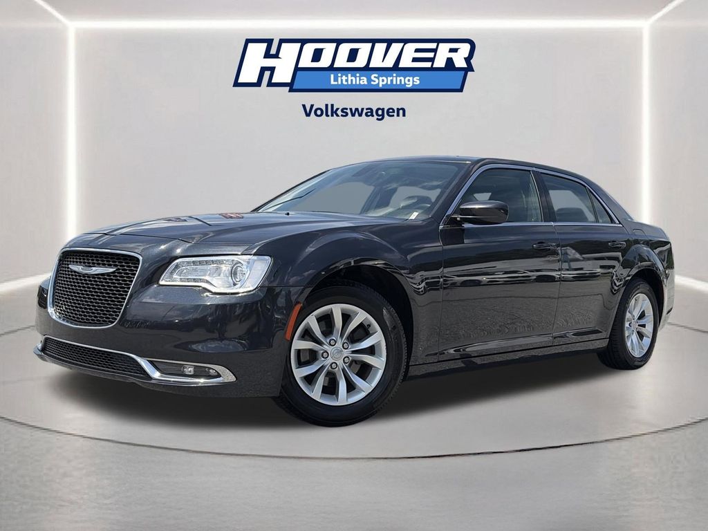 Gray (MAXIMUM STEEL METALLIC CLEARCOAT) 2016 Chrysler 300 Limited RWD Sedan Rear-Wheel Drive 8-Speed Automatic