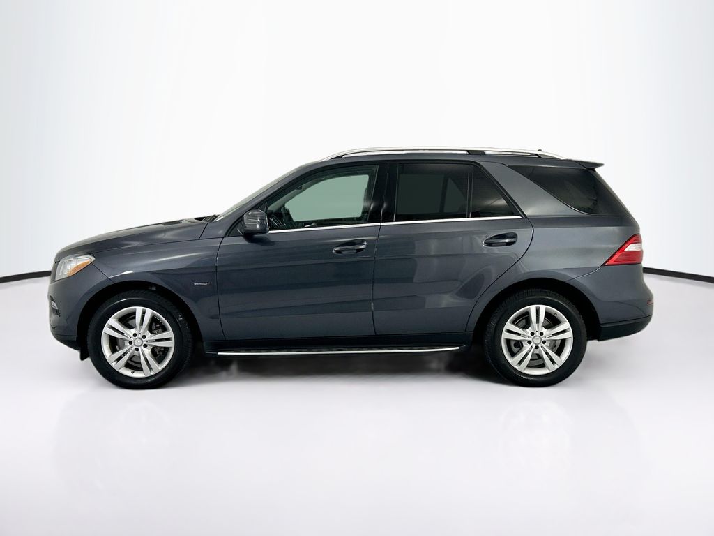Thumbnail: 2012 Mercedes-Benz M-Class - 8