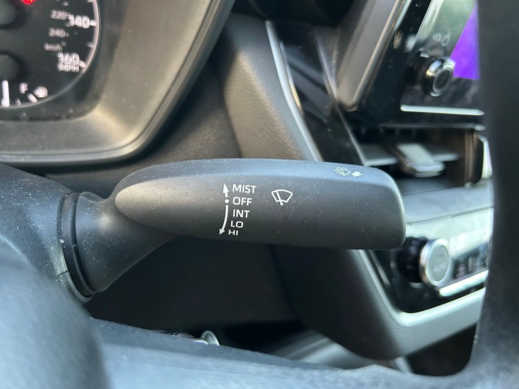 Thumbnail: 2023 Toyota Corolla - 20