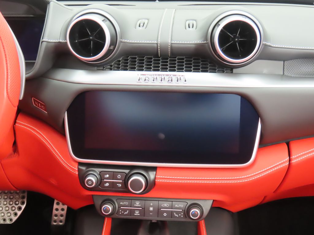 2019 Ferrari Portofino  22