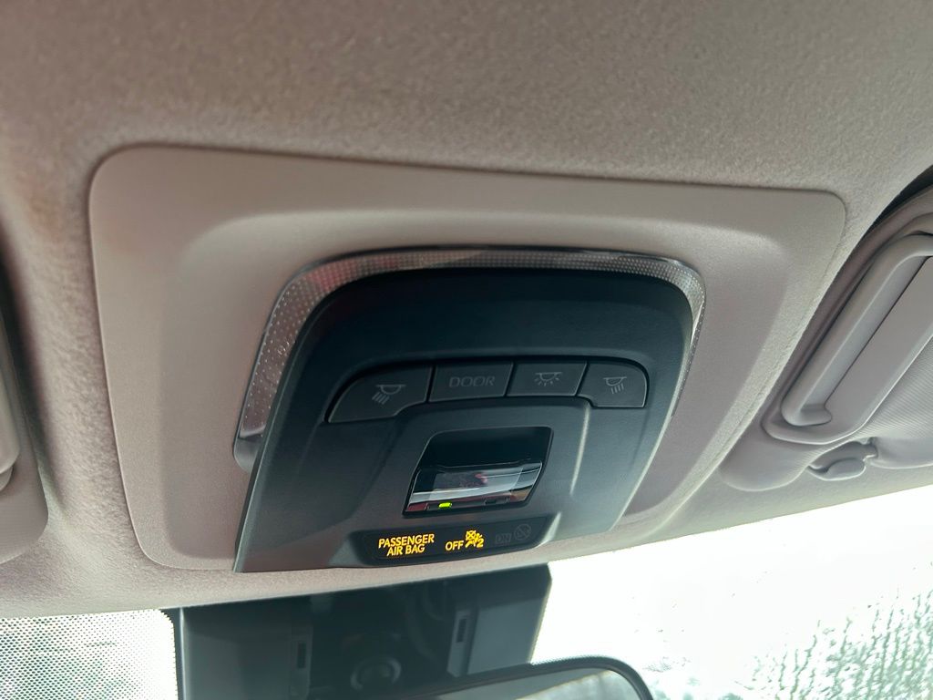 Thumbnail: 2023 Toyota Corolla - 27