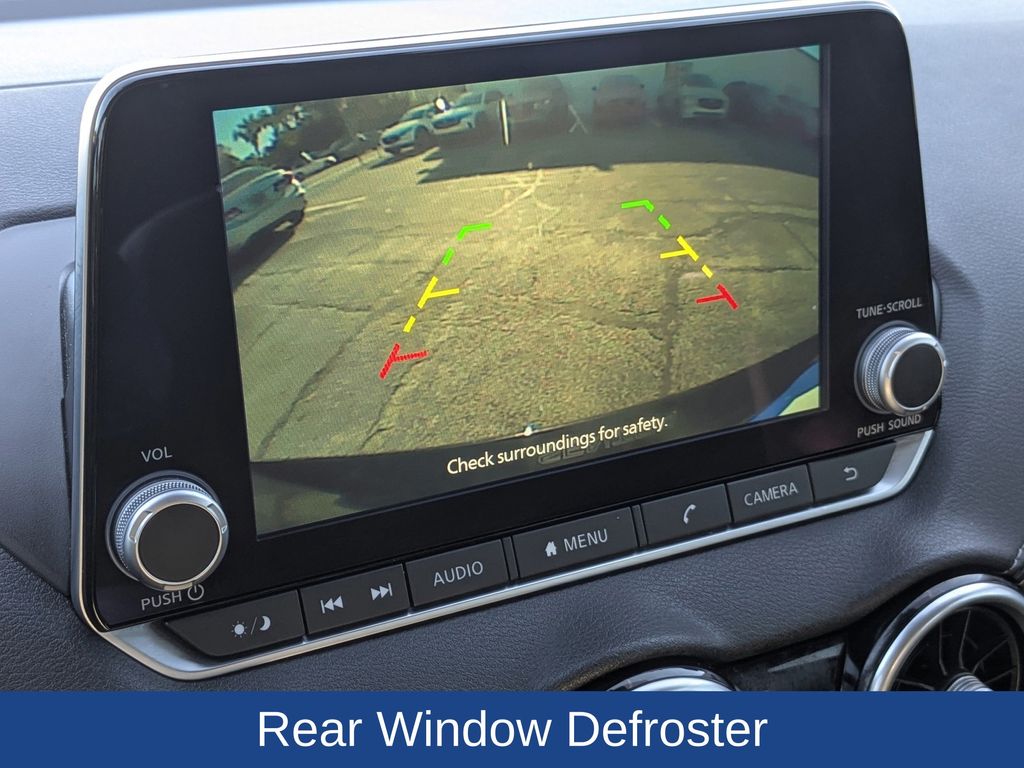 2024 Nissan Sentra SV Xtronic CVT