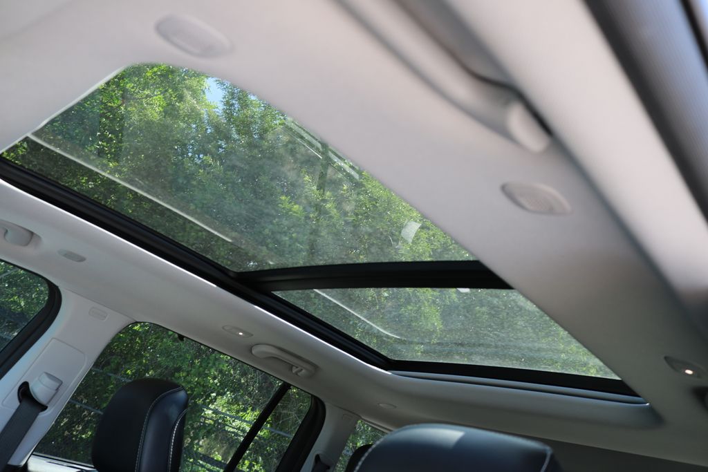 Used Car 2022 Jeep Grand Cherokee  4xe For Sale Under $30,000 In Austin, Texas