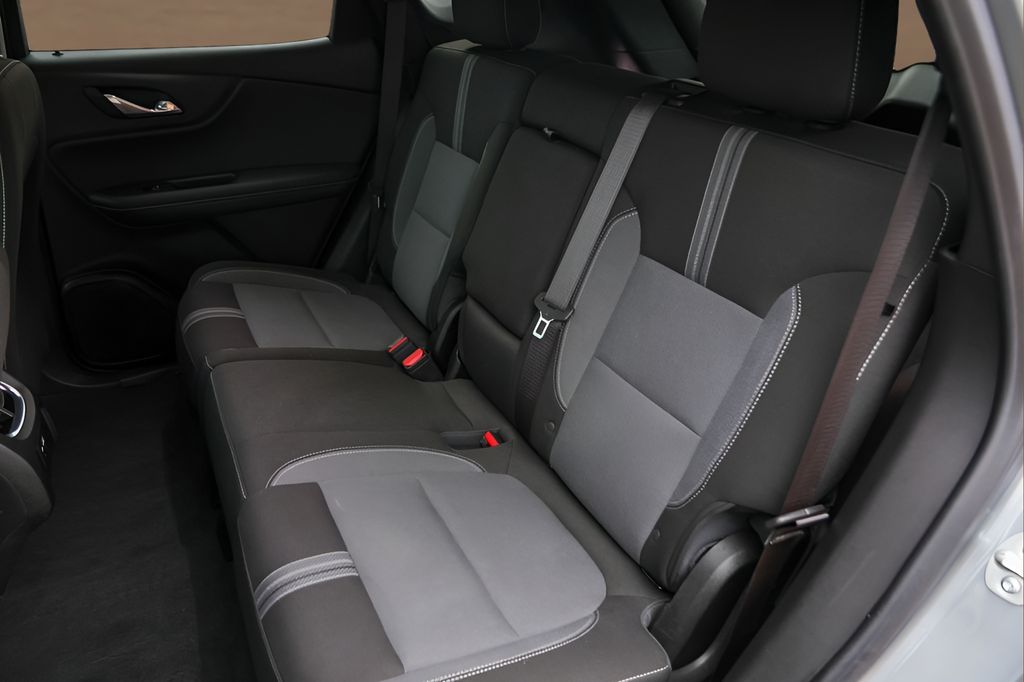 Used 2024 Gray Chevrolet LT image 22
