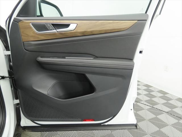 Thumbnail: 2026 Volkswagen Atlas - 25