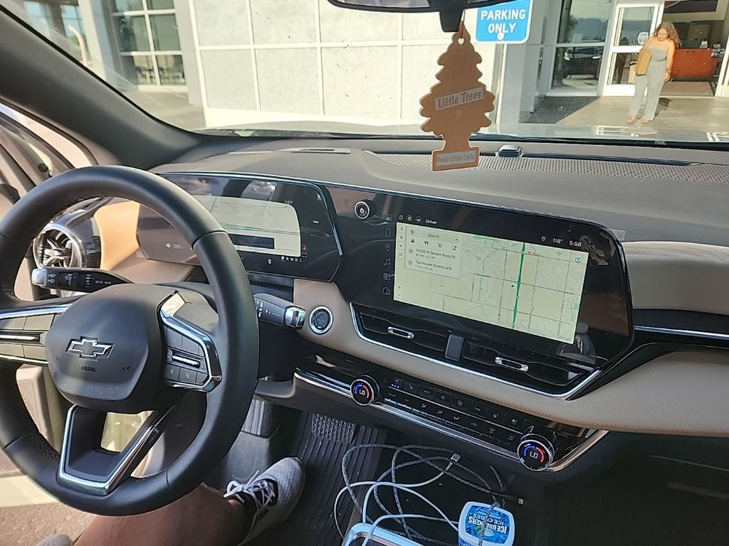 Thumbnail: 2025 Chevrolet Equinox - 12