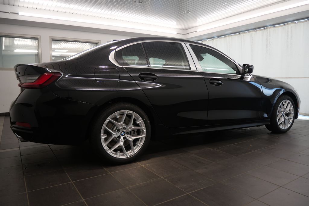 2025 BMW 3 Series 330i 7