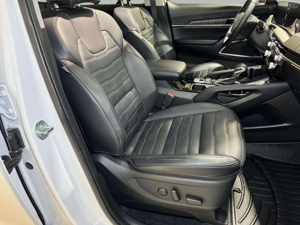 Used 2024 Glacial White Pearl Kia SX-Prestige image 30