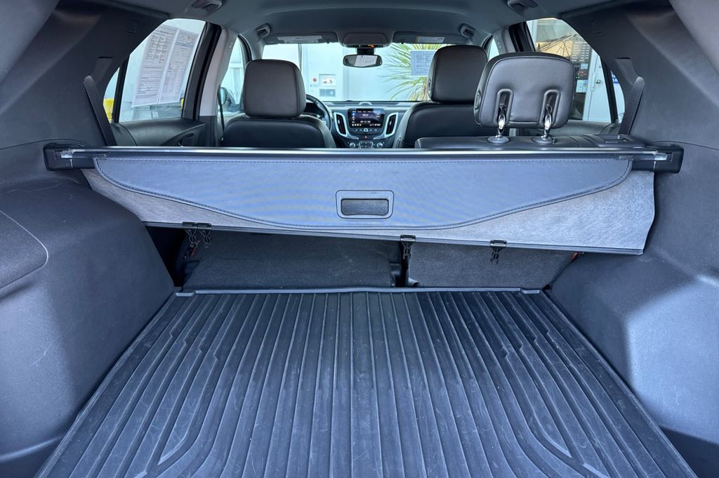 used 2020 Chevrolet Equinox car, priced at $23,992