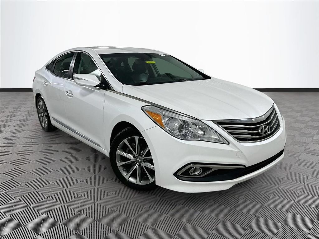  2017 Hyundai Azera FWD   