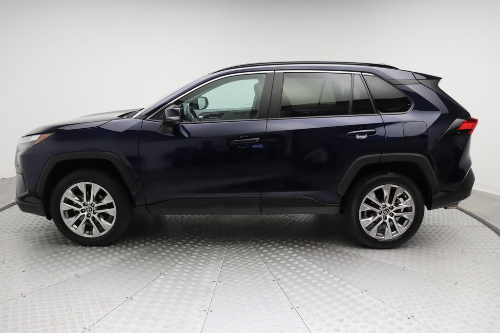 2023 Toyota RAV4 XLE Premium 12