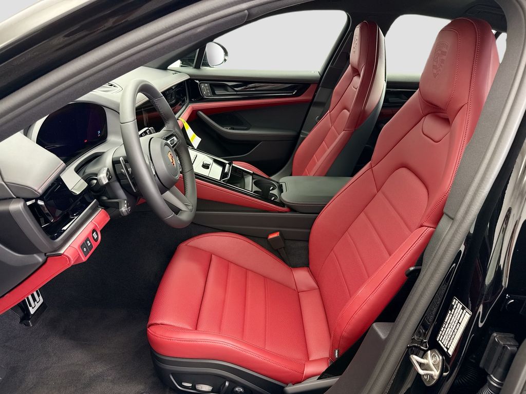 Thumbnail: 2026 Porsche Panamera - 5