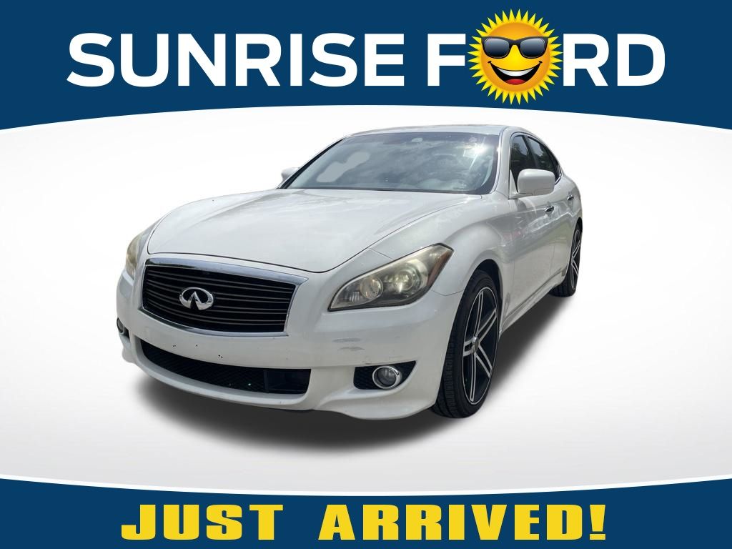 Moonlight White 2011 INFINITI M37 Sedan Rear-Wheel Drive 7-Speed Automatic