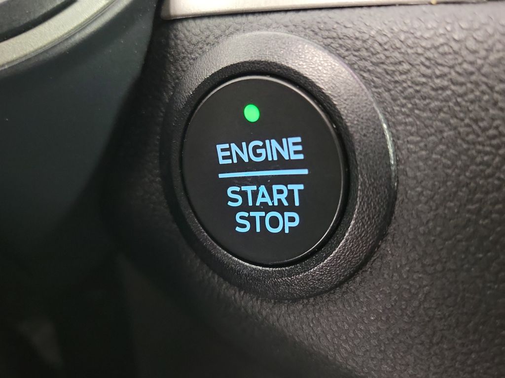 2022 Ford Escape SE Gray at Community Honda