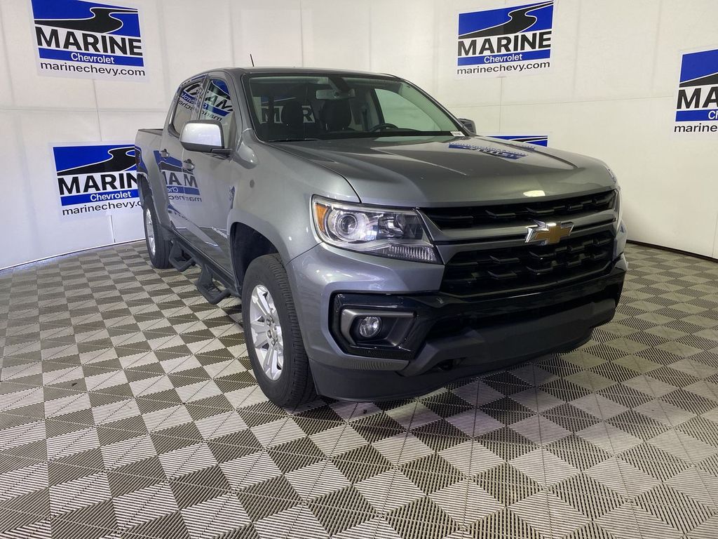 2022 Chevrolet Colorado Gris (Satin Steel Metallic) Camioneta Todo terreno 8 velocidades Automática