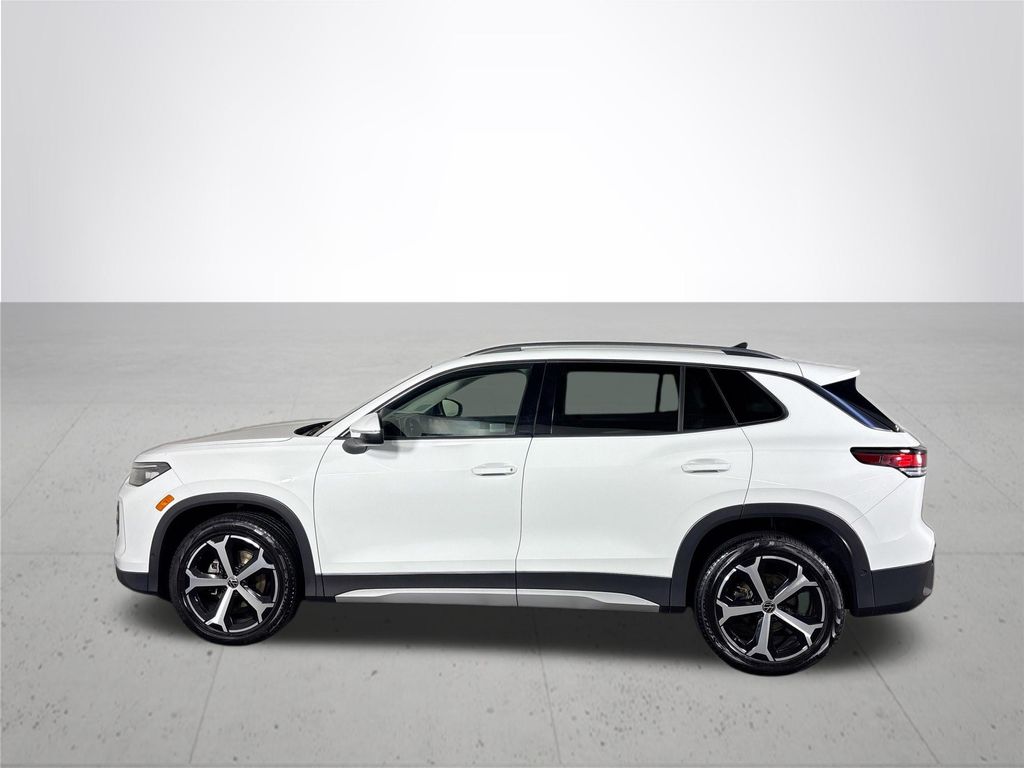 2025 Volkswagen Tiguan 2.0T SE