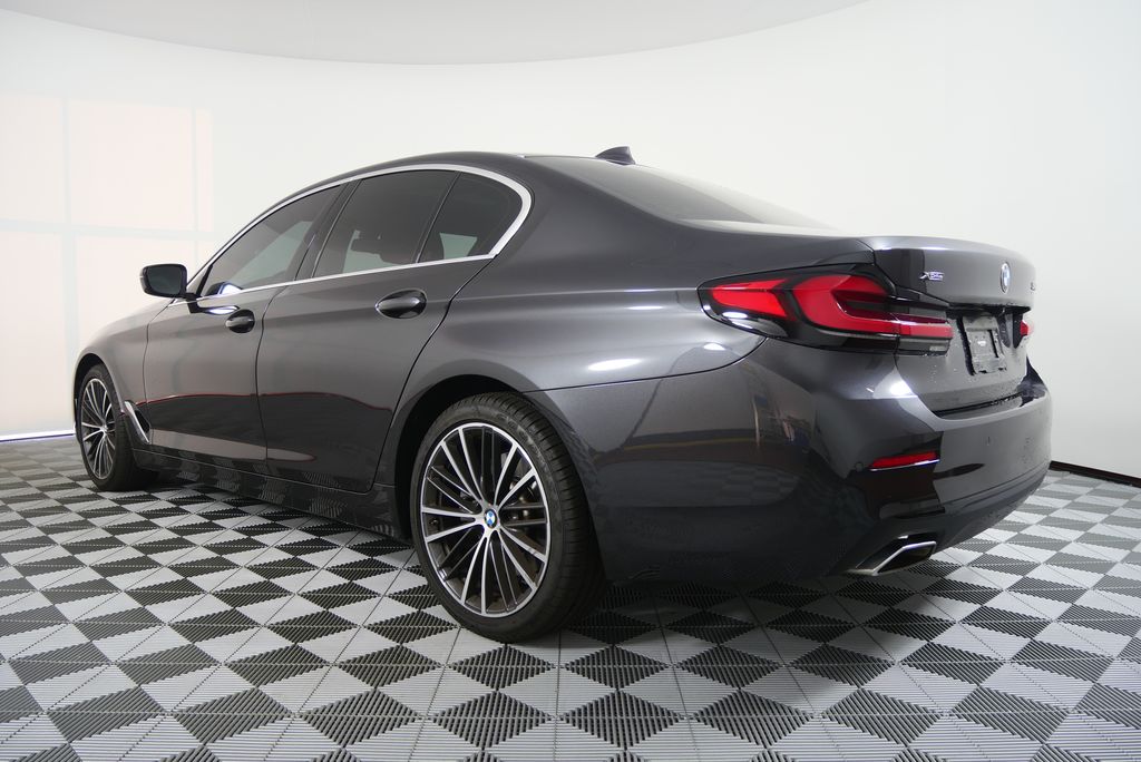 Thumbnail: 2023 BMW 5 Series - 5
