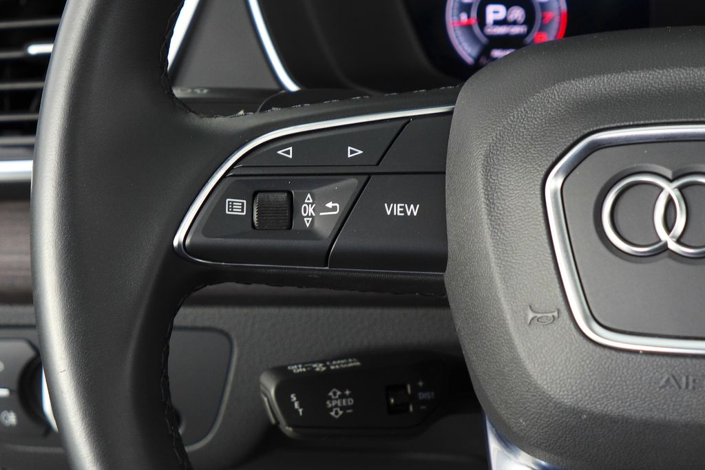 Thumbnail: 2021 Audi Q5 - 30