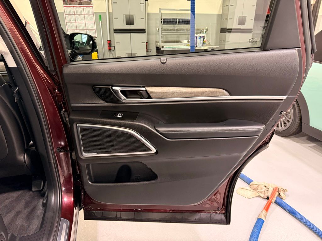 2021 Kia Telluride SX 27