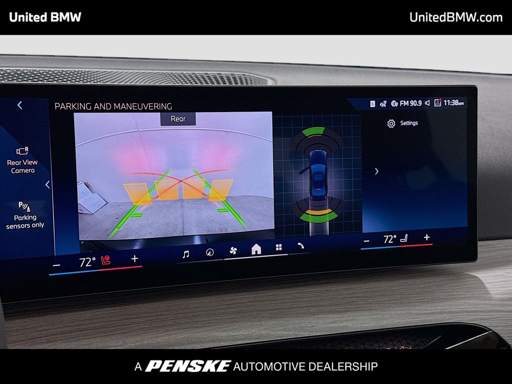 Thumbnail: 2026 BMW 3 Series - 9