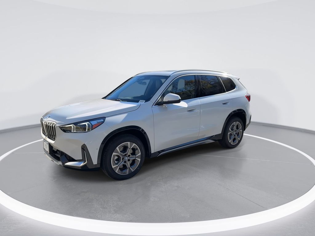 2025 BMW X1 xDrive28i 4