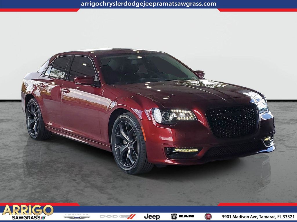 2023 Chrysler 300 Touring