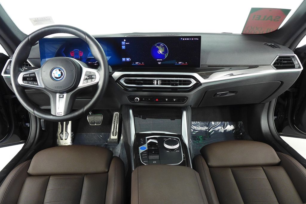 Thumbnail: 2023 BMW i4 - 25