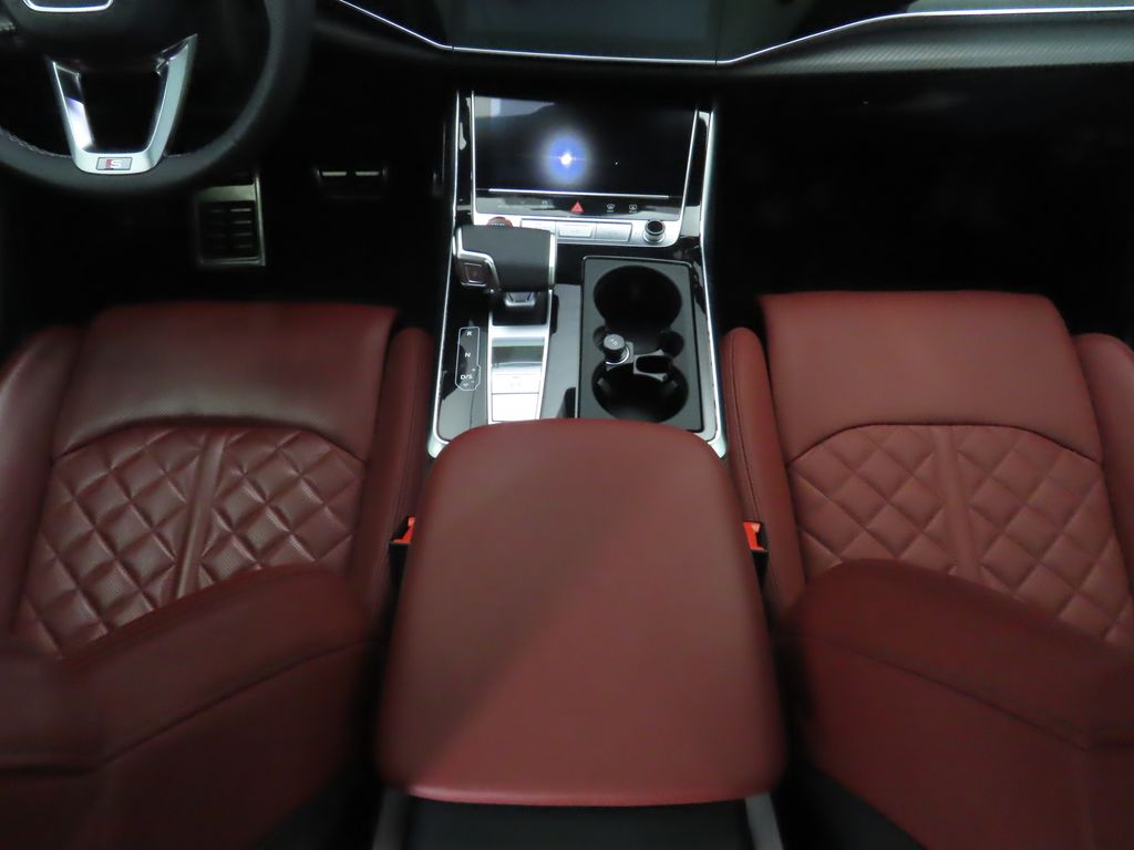 Thumbnail: 2025 Audi SQ7 - 17