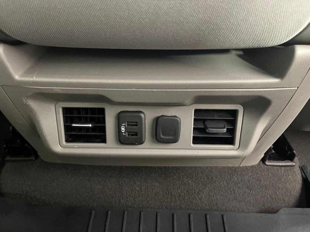 Thumbnail: 2021 Chevrolet Silverado 1500 - 19