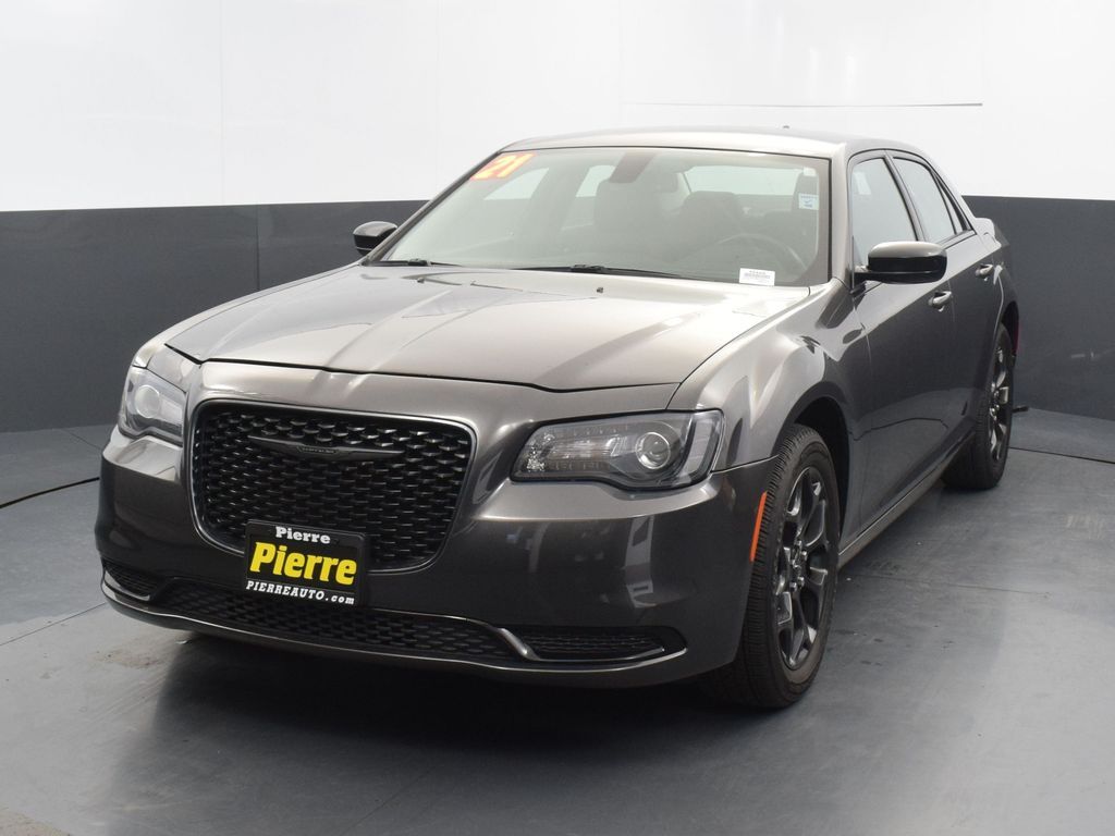 2021 Chrysler 300 Touring AWD