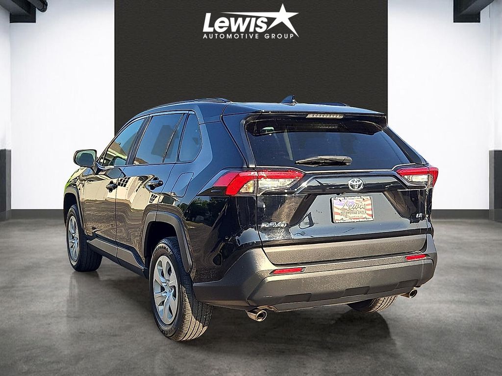 Used 2021 Toyota RAV4 LE For Sale in Farmington, AR
