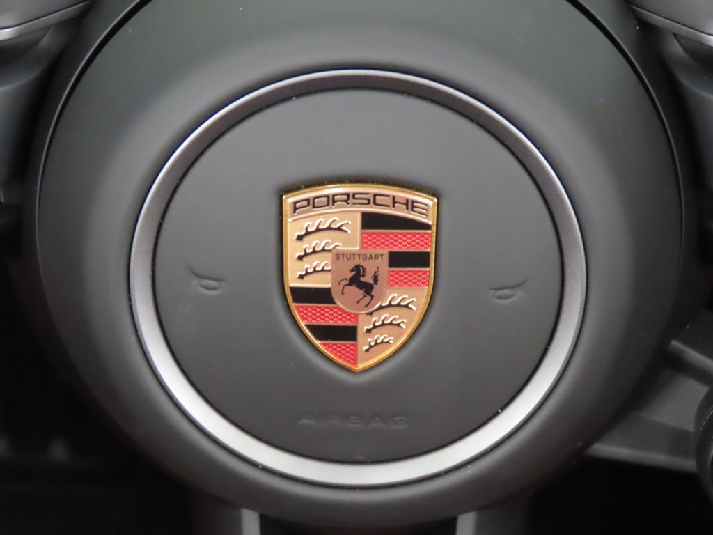 Thumbnail: 2025 Porsche 911 - 28