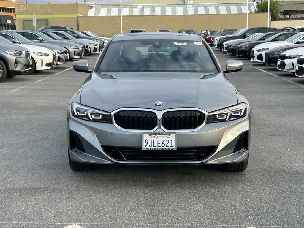 Thumbnail: 2024 BMW 3 Series - 8