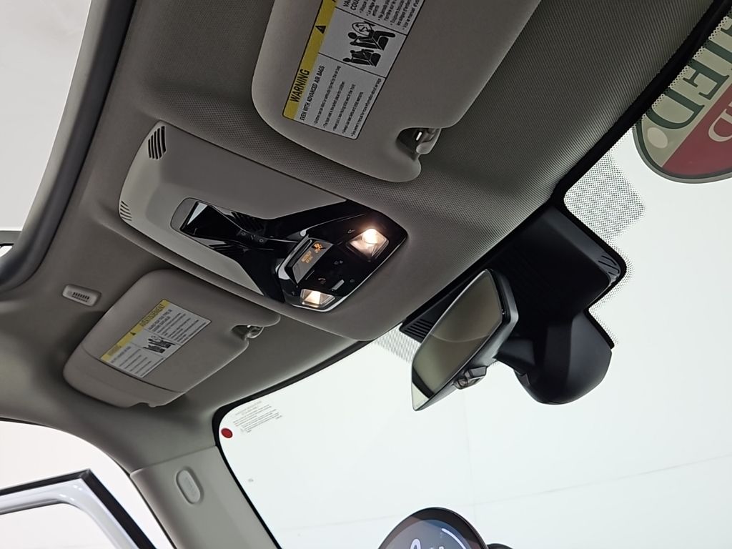 Thumbnail: 2025 MINI Cooper - 17