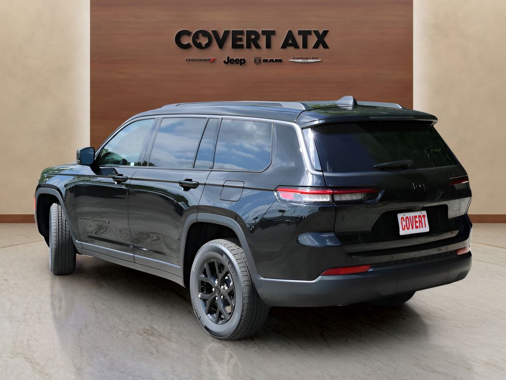 New 2026 Black Jeep Laredo Altitude image 3