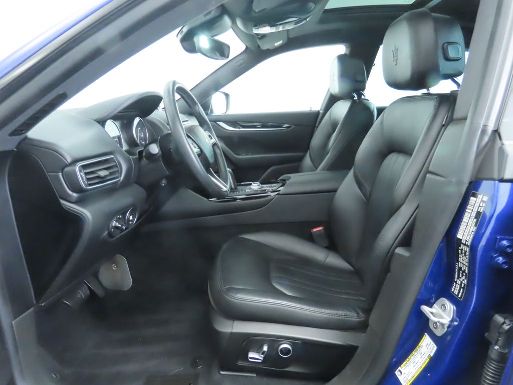 Thumbnail: 2021 Maserati Levante - 20