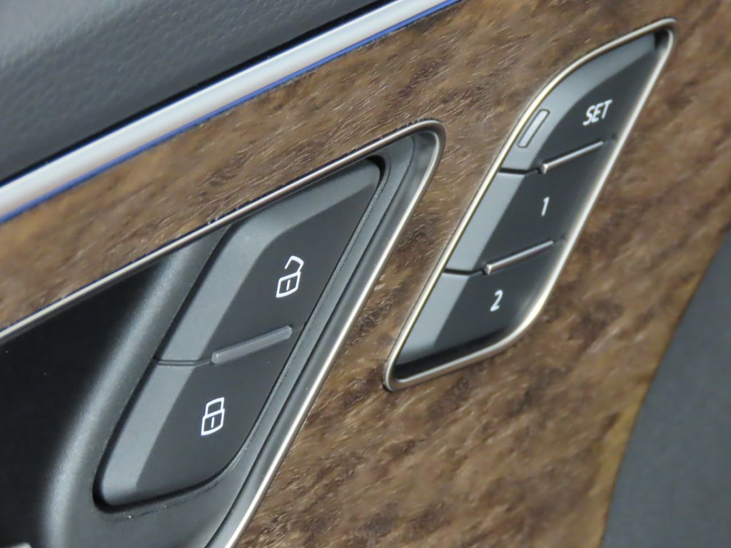 Thumbnail: 2025 Audi Q7 - 28