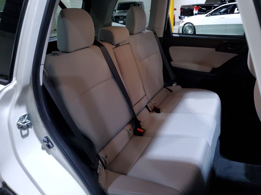 2015 Subaru Forester 2.5i Premium 22