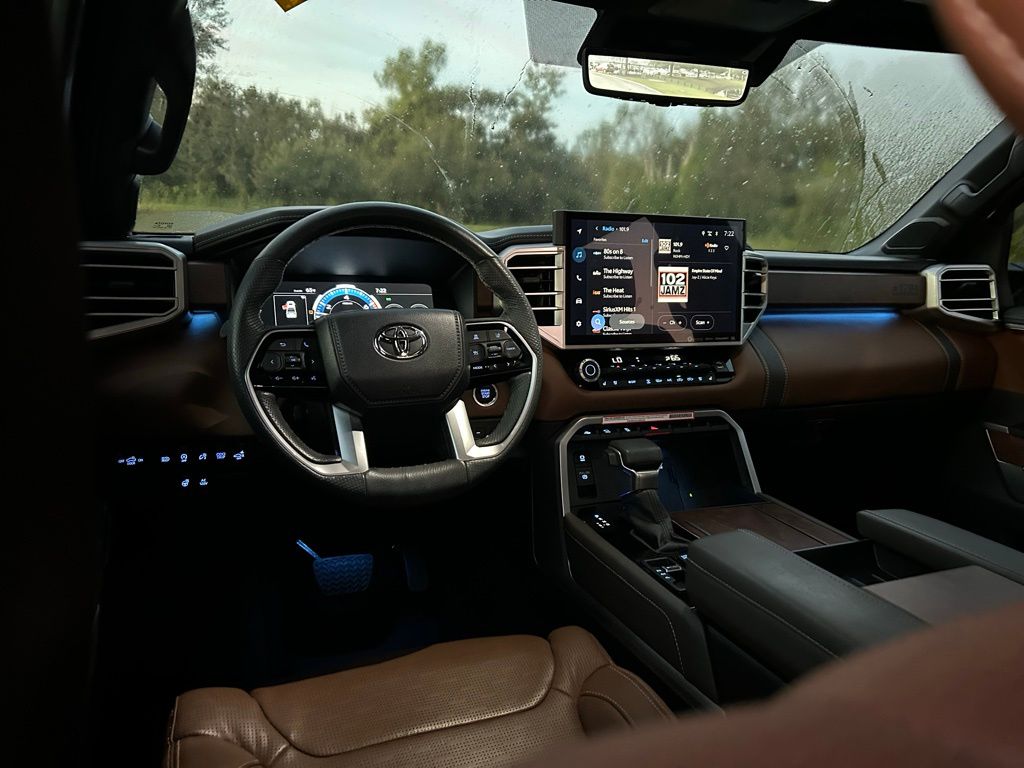 Thumbnail: 2024 Toyota Tundra - 12