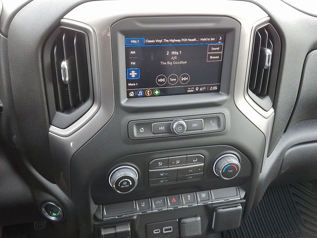 Thumbnail: 2026 Chevrolet Silverado 2500 - 8