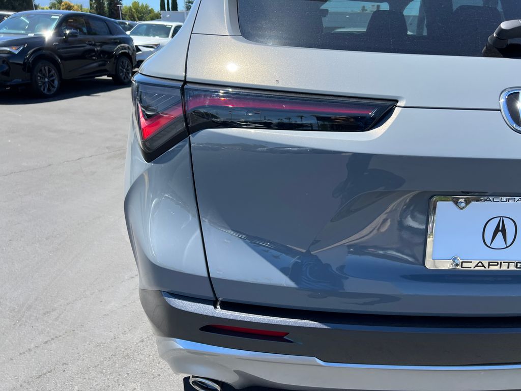 Thumbnail: 2025 Acura ADX - 10