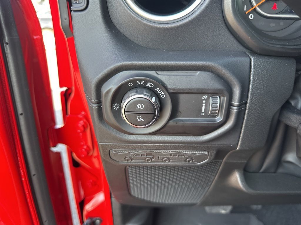 New Car 2025 Jeep Gladiator  For Sale Under $50,000 In Austin, Texas