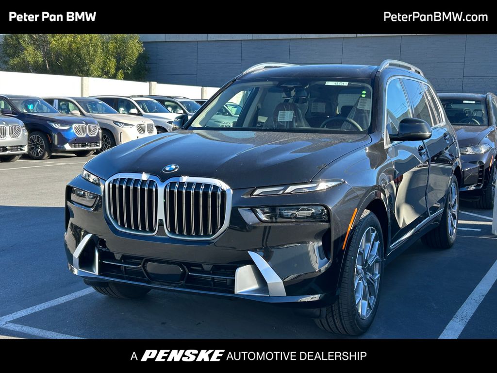 Thumbnail: 2026 BMW X7 - 1